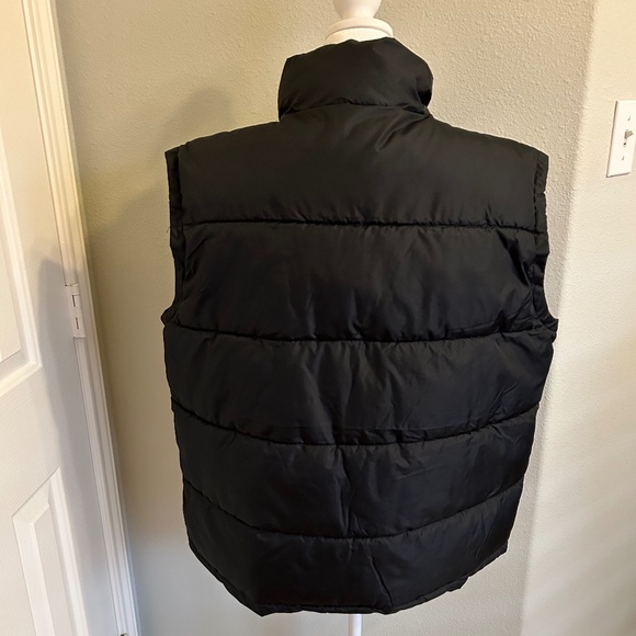 U.S. Polo Assn. Black Puffer Vest for Men Size L - Picture 3 of 3